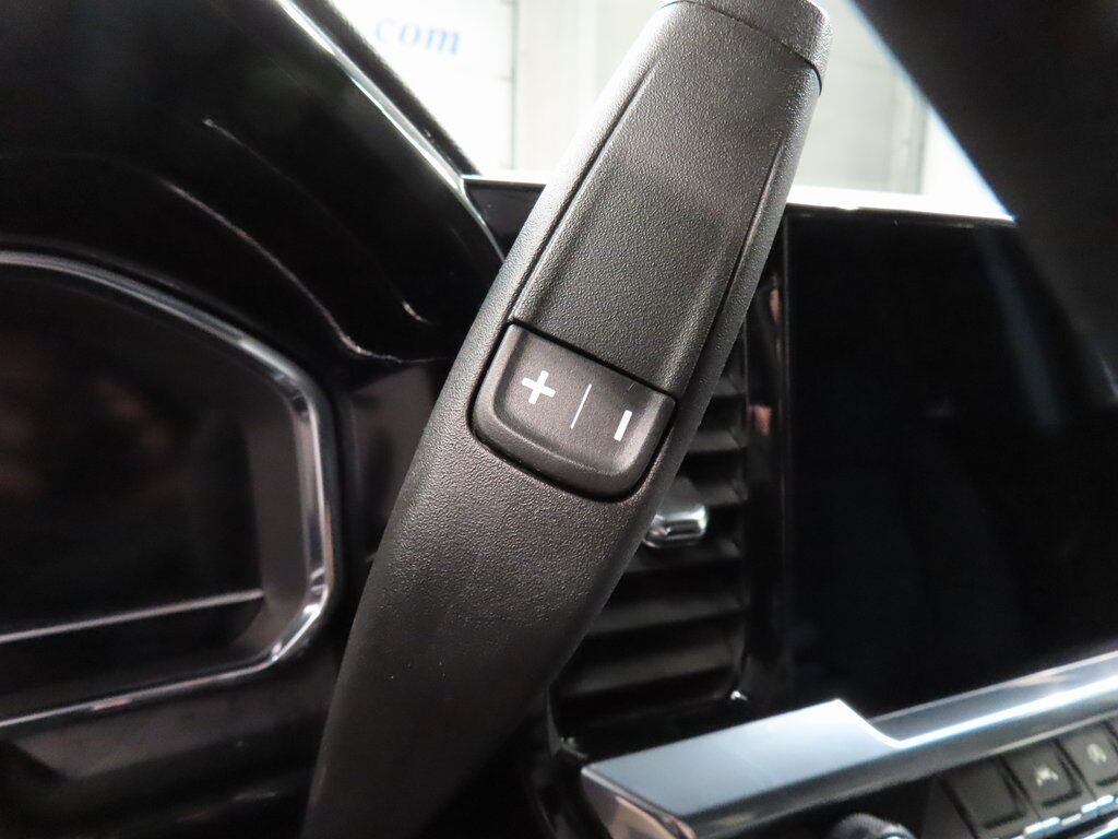 2025 Chevrolet Silverado 1500 4x4 Crew Cab LT Fond du Lac WI