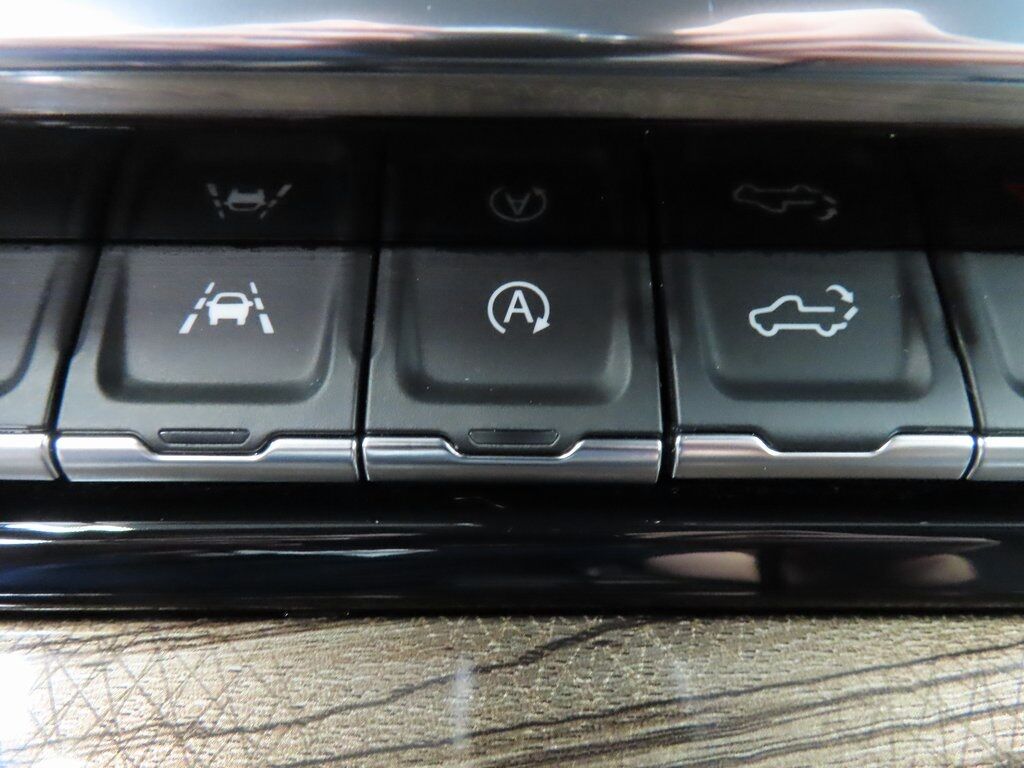 2025 Chevrolet Silverado 1500 4x4 Crew Cab LT Fond du Lac WI