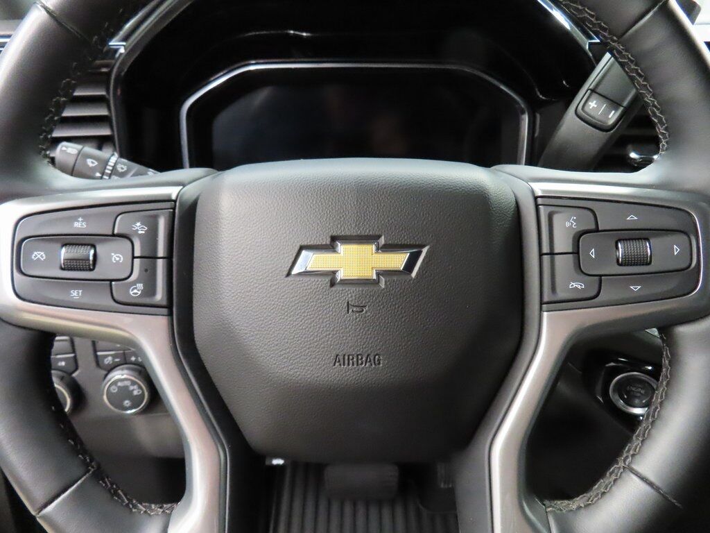 2025 Chevrolet Silverado 1500 4x4 Crew Cab LT Fond du Lac WI