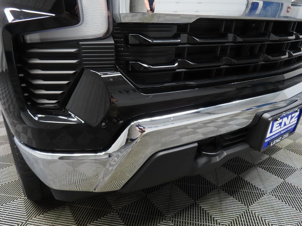 2025 Chevrolet Silverado 1500 4x4 Crew Cab LT Fond du Lac WI