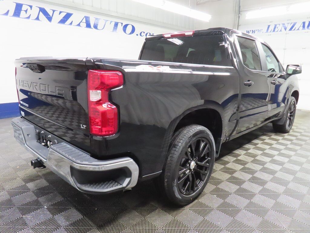 2025 Chevrolet Silverado 1500 4x4 Crew Cab LT Fond du Lac WI