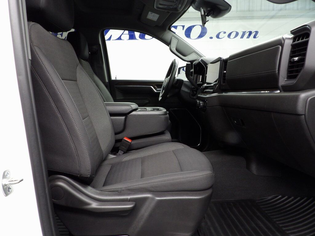2025 Chevrolet Silverado 1500 4x4 Crew Cab LT Fond du Lac WI
