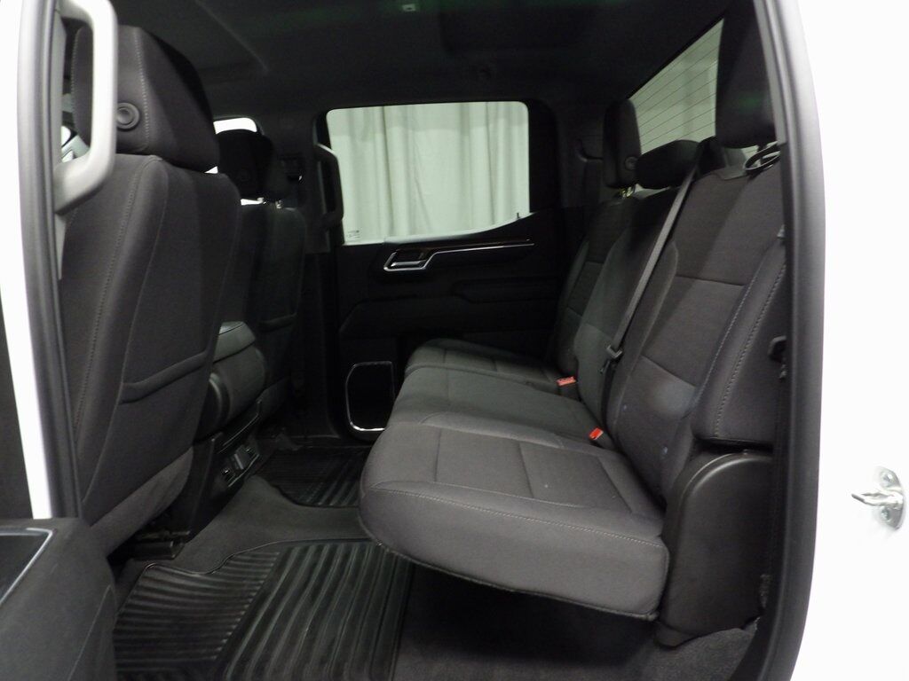 2025 Chevrolet Silverado 1500 4x4 Crew Cab LT Fond du Lac WI
