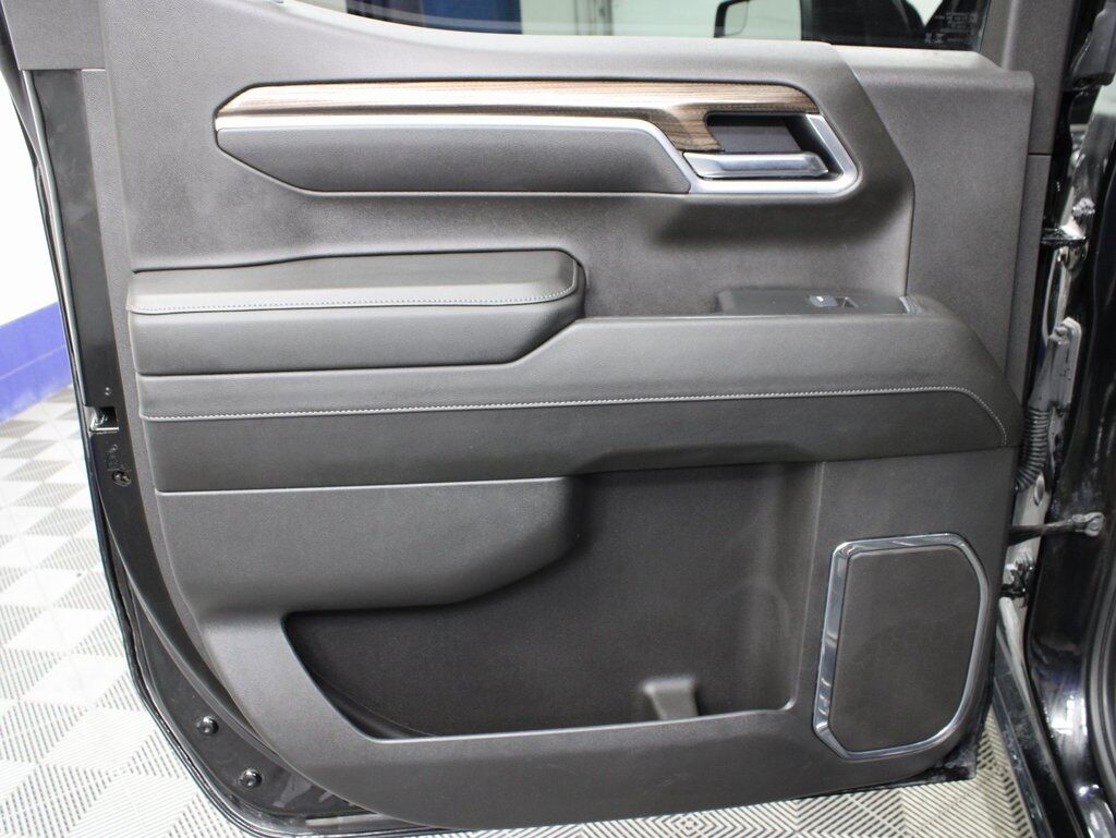 2025 Chevrolet Silverado 1500 4x4 Crew Cab LT Fond du Lac WI