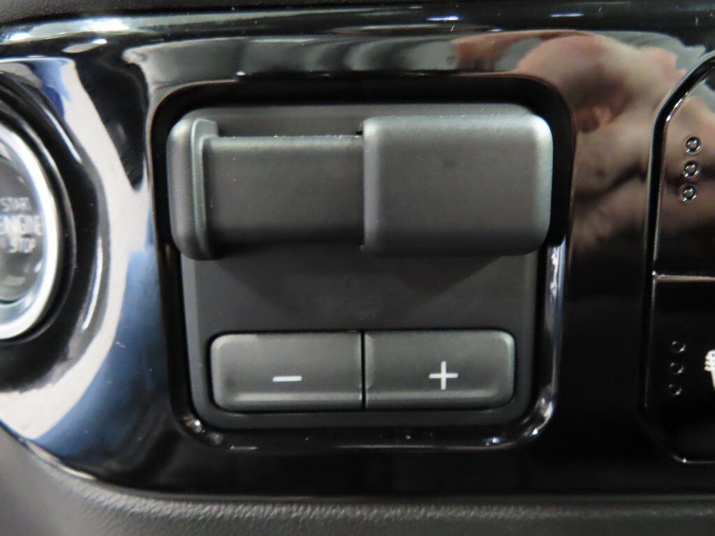 2025 Chevrolet Silverado 1500 4x4 Crew Cab LT Fond du Lac WI