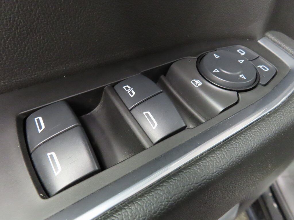 2025 Chevrolet Silverado 1500 4x4 Crew Cab LT Fond du Lac WI