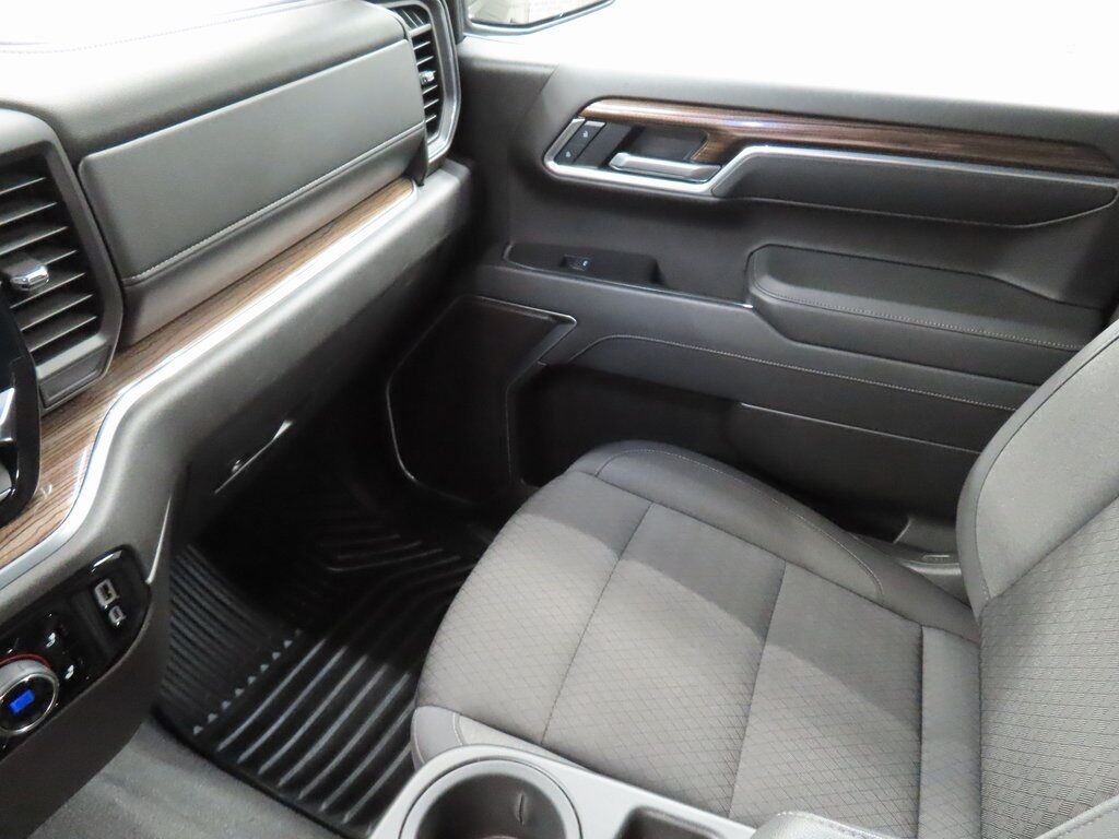 2025 Chevrolet Silverado 1500 4x4 Crew Cab LT Fond du Lac WI