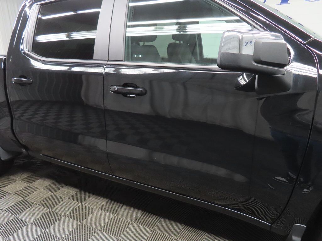 2025 Chevrolet Silverado 1500 4x4 Crew Cab LT Fond du Lac WI