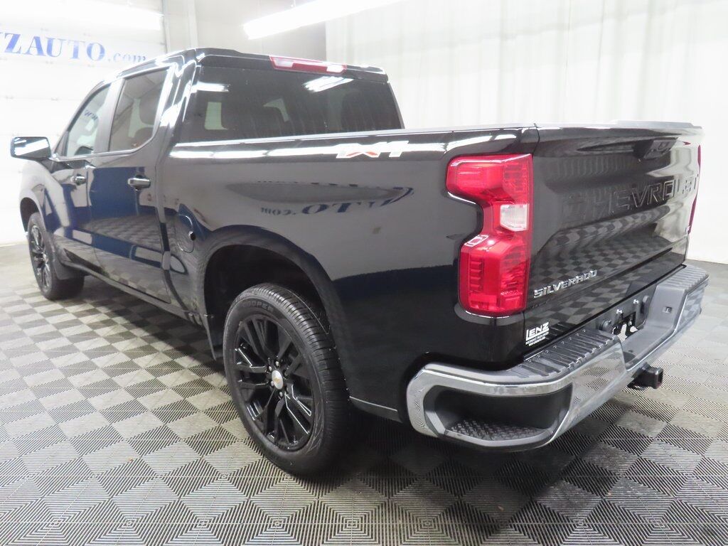 2025 Chevrolet Silverado 1500 4x4 Crew Cab LT Fond du Lac WI