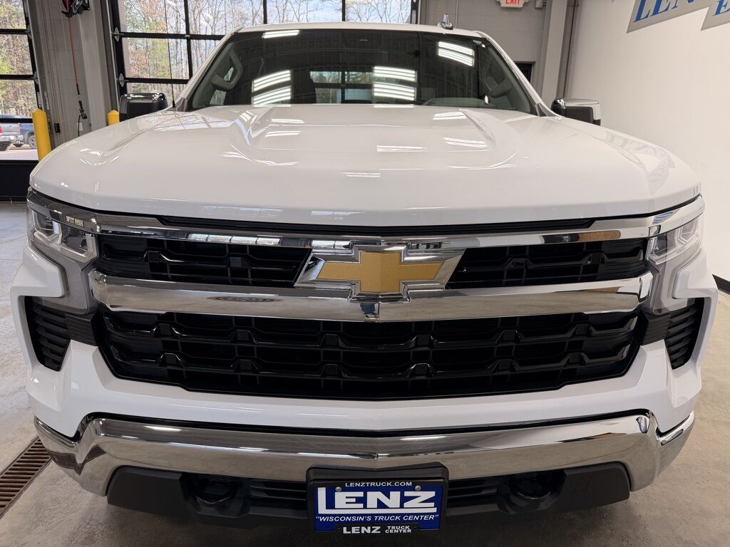 2025 Chevrolet Silverado 1500 4x4 Crew Cab LT