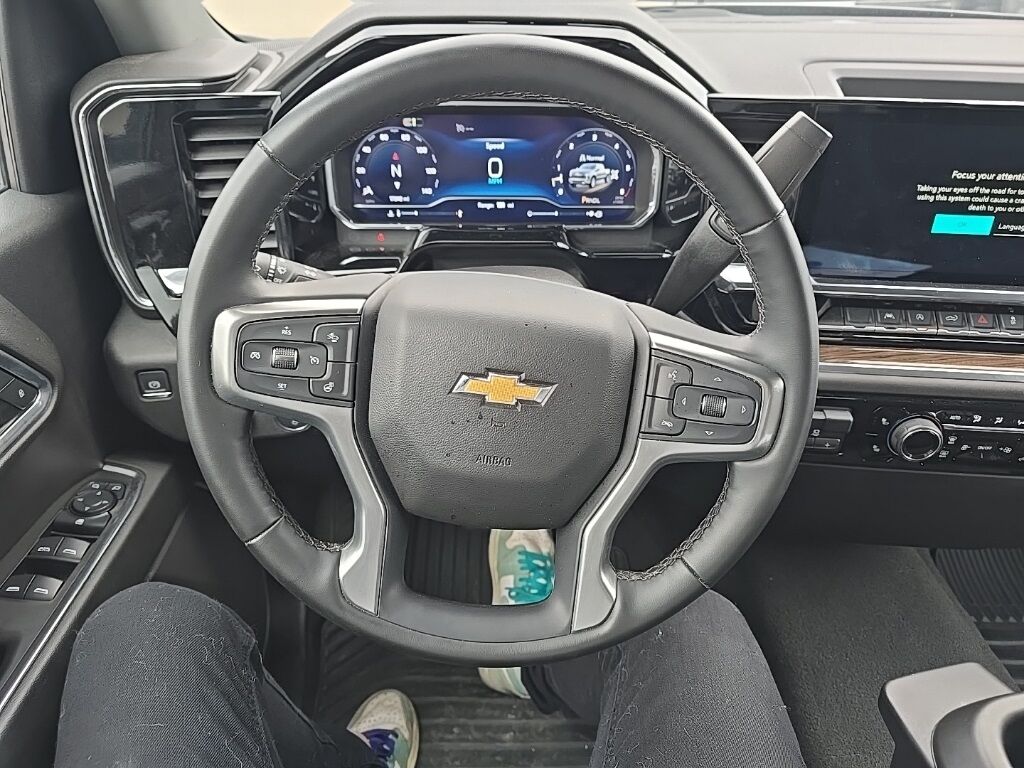 2025 Chevrolet Silverado 1500 4x4 Crew Cab LT Minocqua WI