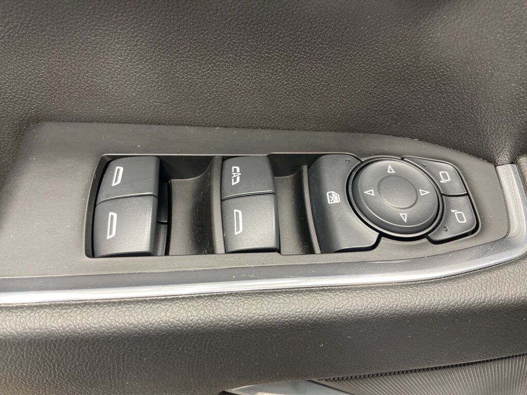 2025 Chevrolet Silverado 1500 4x4 Crew Cab LT Minocqua WI