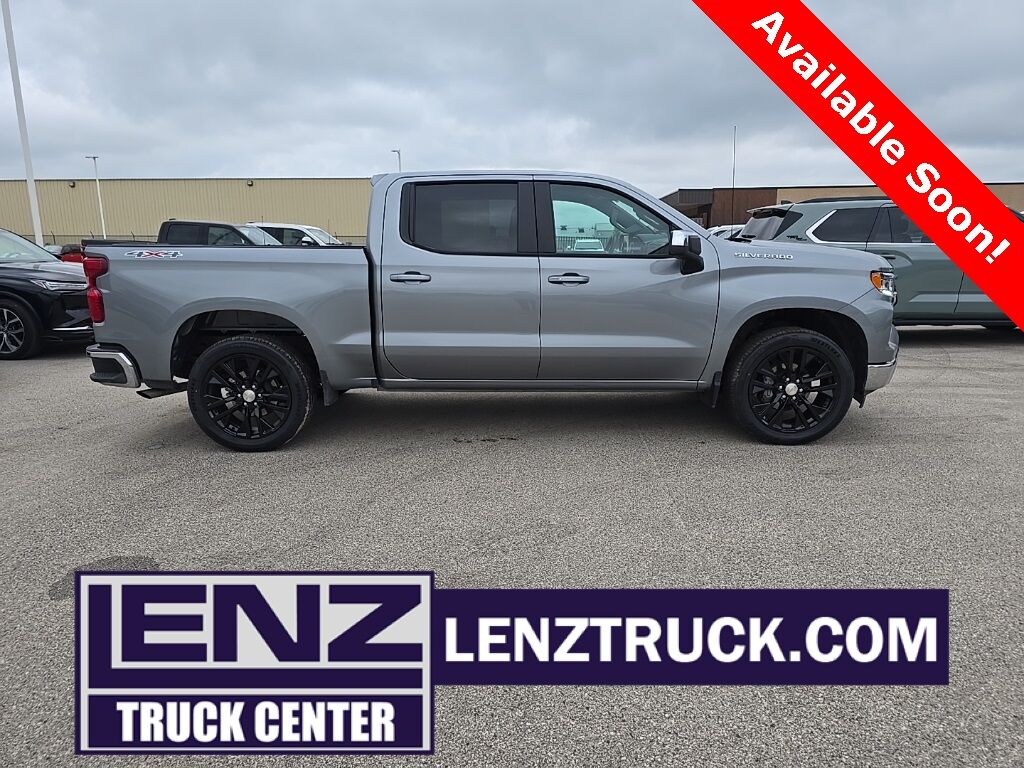 2025 Chevrolet Silverado 1500 4x4 Crew Cab LT Minocqua WI
