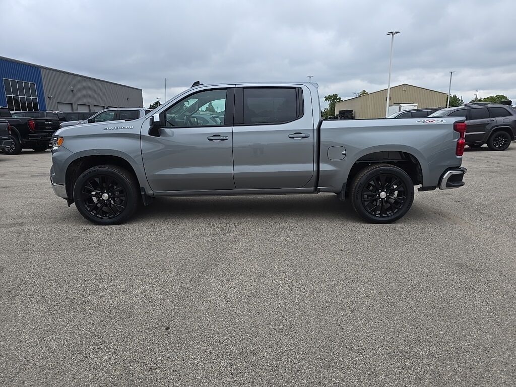 2025 Chevrolet Silverado 1500 4x4 Crew Cab LT Minocqua WI