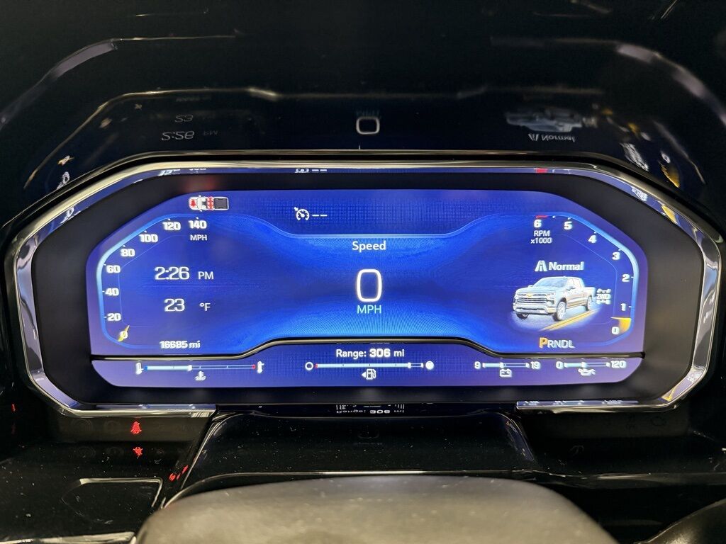 2025 Chevrolet Silverado 1500 4x4 Crew Cab LT Minocqua WI