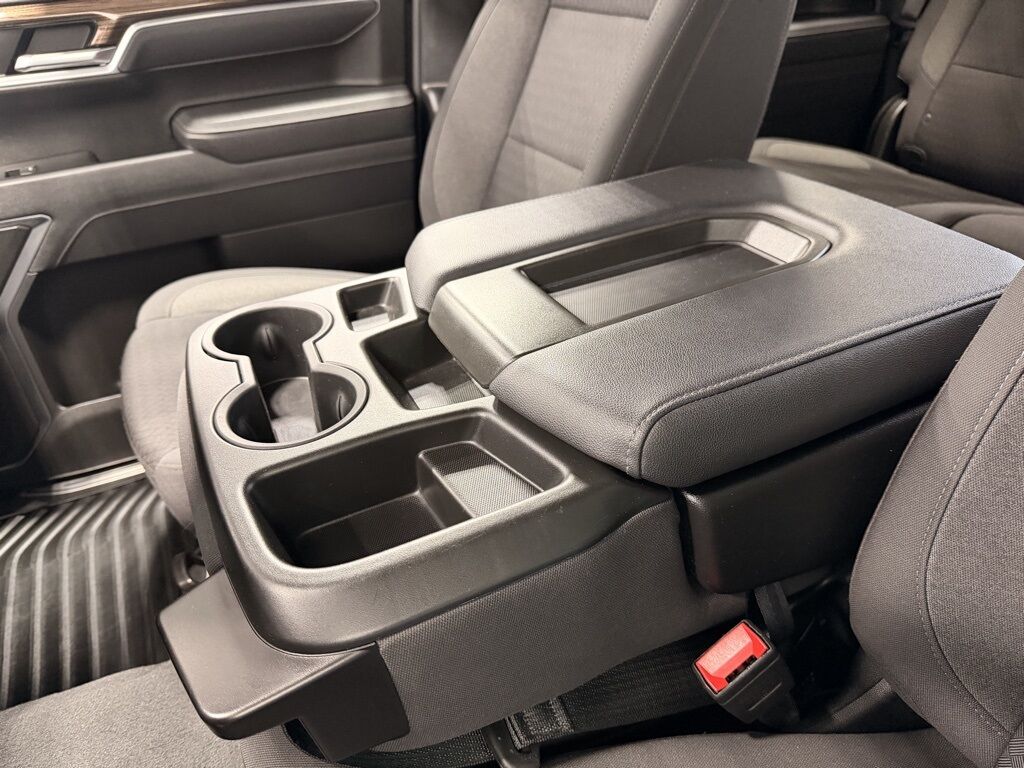 2025 Chevrolet Silverado 1500 4x4 Crew Cab LT Minocqua WI