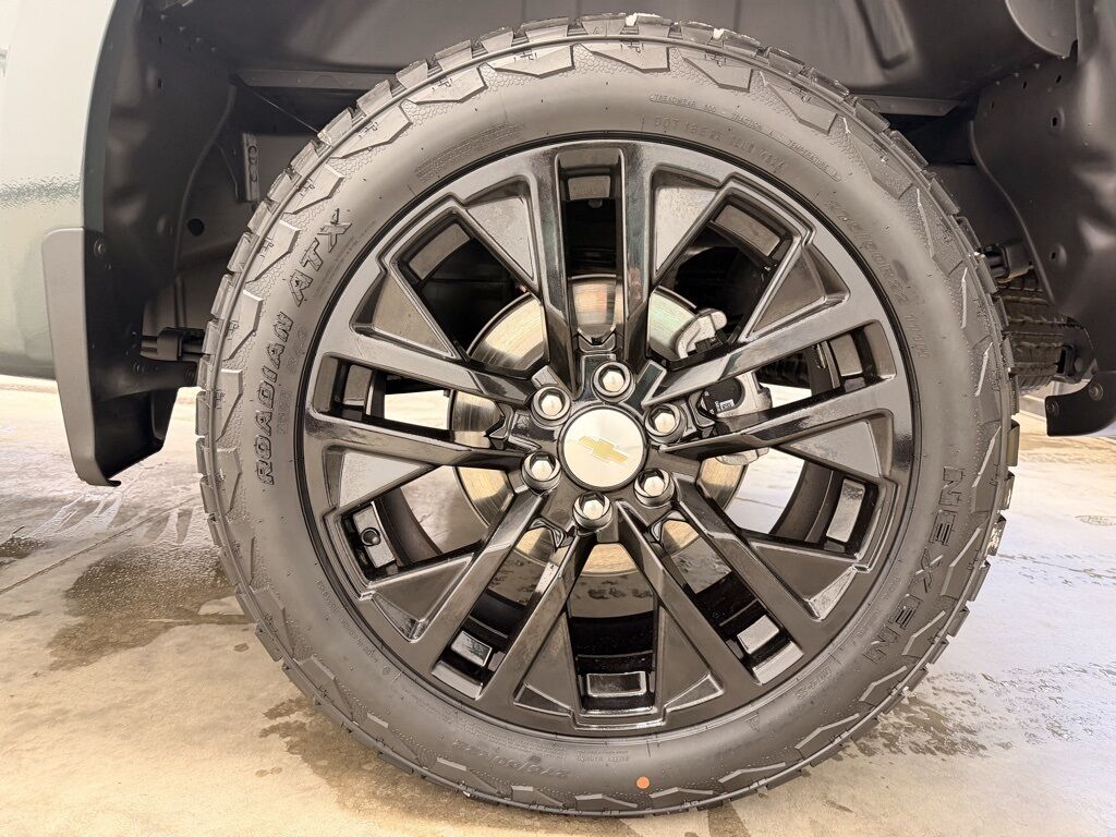 2025 Chevrolet Silverado 1500 4x4 Crew Cab LT Minocqua WI