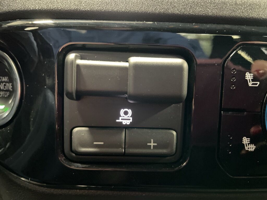 2025 Chevrolet Silverado 1500 4x4 Crew Cab LT Minocqua WI
