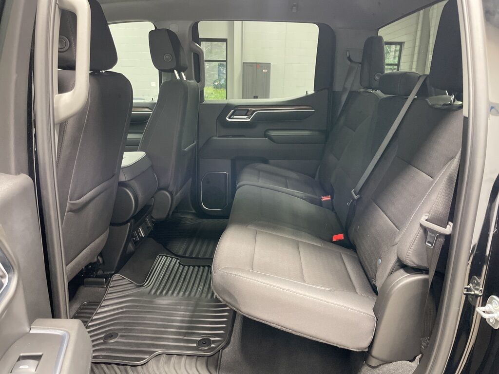 2025 Chevrolet Silverado 1500 4x4 Crew Cab LT Minocqua WI