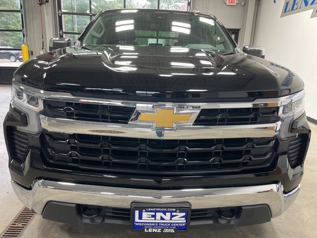 2025 Chevrolet Silverado 1500 4x4 Crew Cab LT Minocqua WI