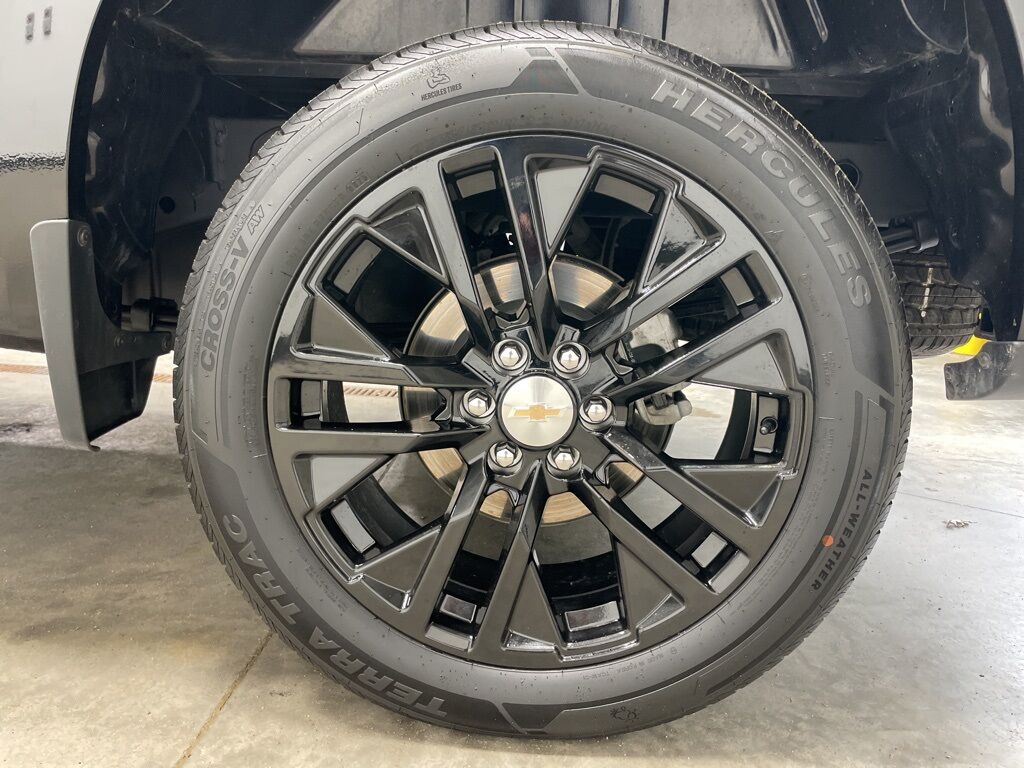 2025 Chevrolet Silverado 1500 4x4 Crew Cab LT Minocqua WI