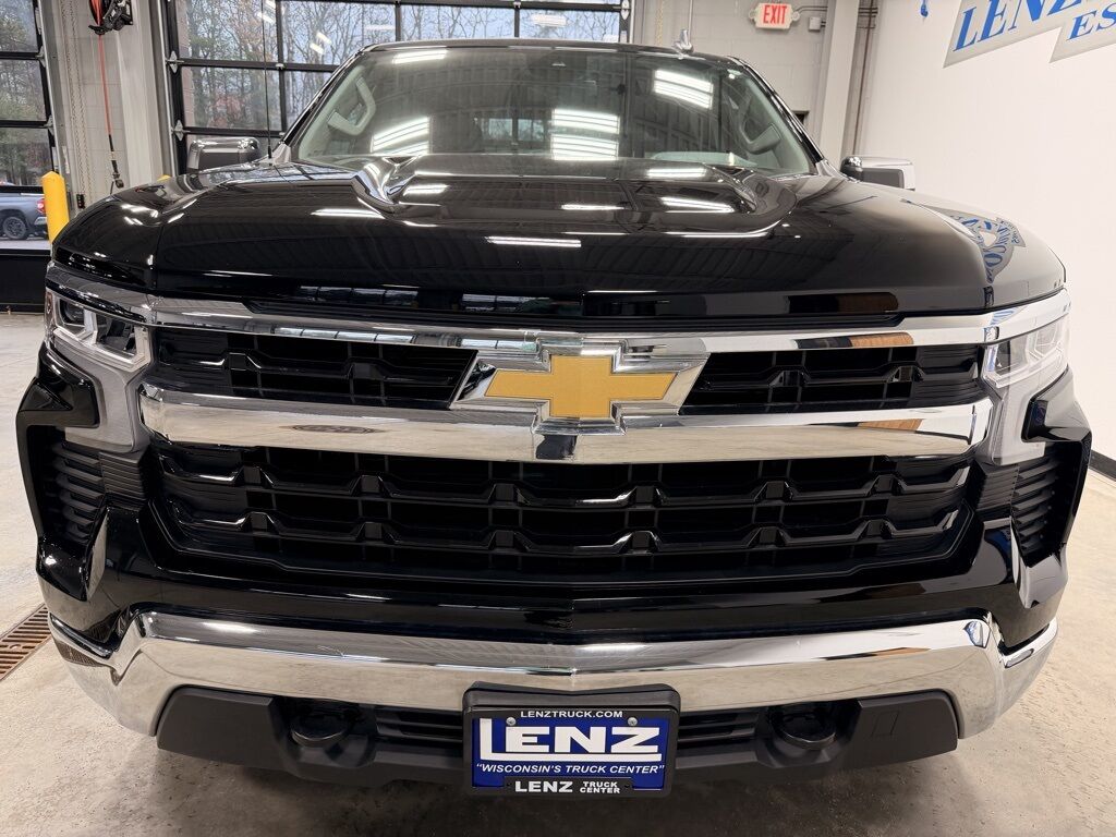 2025 Chevrolet Silverado 1500 4x4 Crew Cab LT Minocqua WI