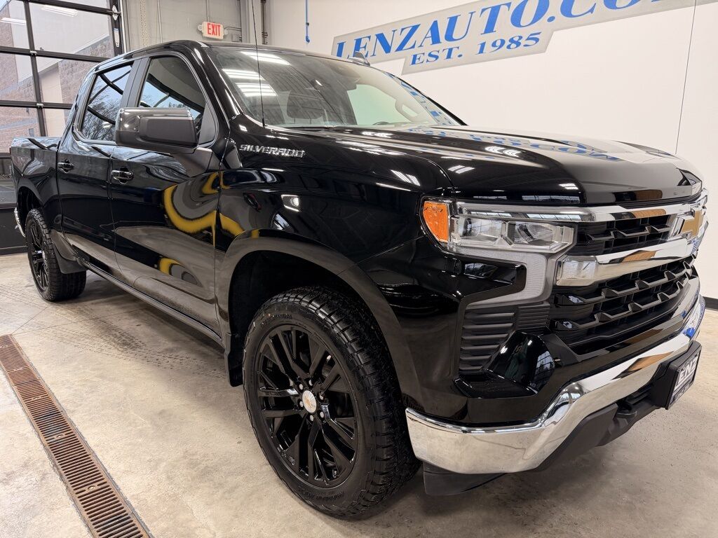 2025 Chevrolet Silverado 1500 4x4 Crew Cab LT Minocqua WI