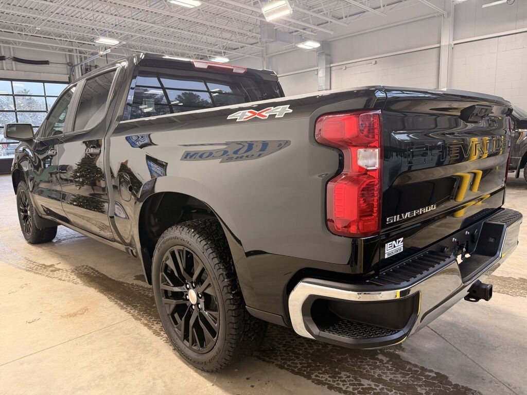 2025 Chevrolet Silverado 1500 4x4 Crew Cab LT Minocqua WI