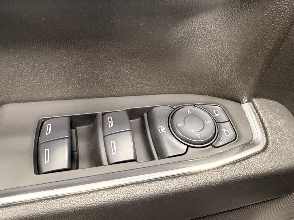 2025 Chevrolet Silverado 1500 4x4 Crew Cab LT Minocqua WI