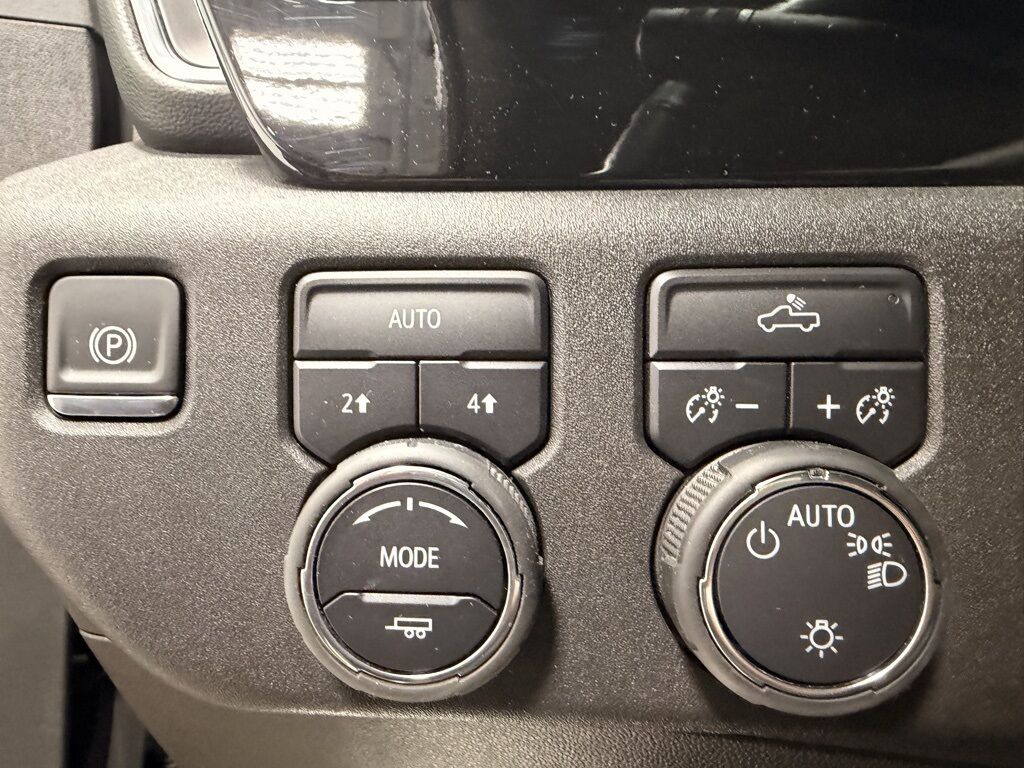 2025 Chevrolet Silverado 1500 4x4 Crew Cab LT Minocqua WI