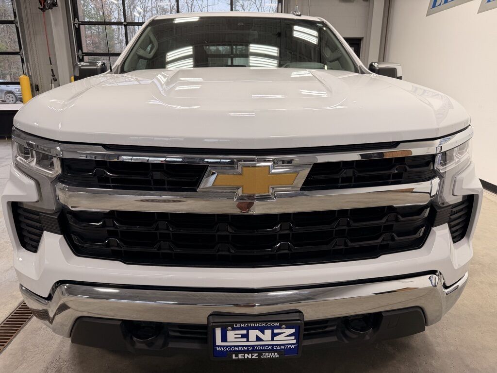 2025 Chevrolet Silverado 1500 4x4 Crew Cab LT