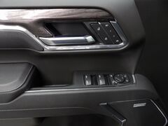 2025 Chevrolet Silverado 1500 4x4 Crew Cab LTZ Fond du Lac WI