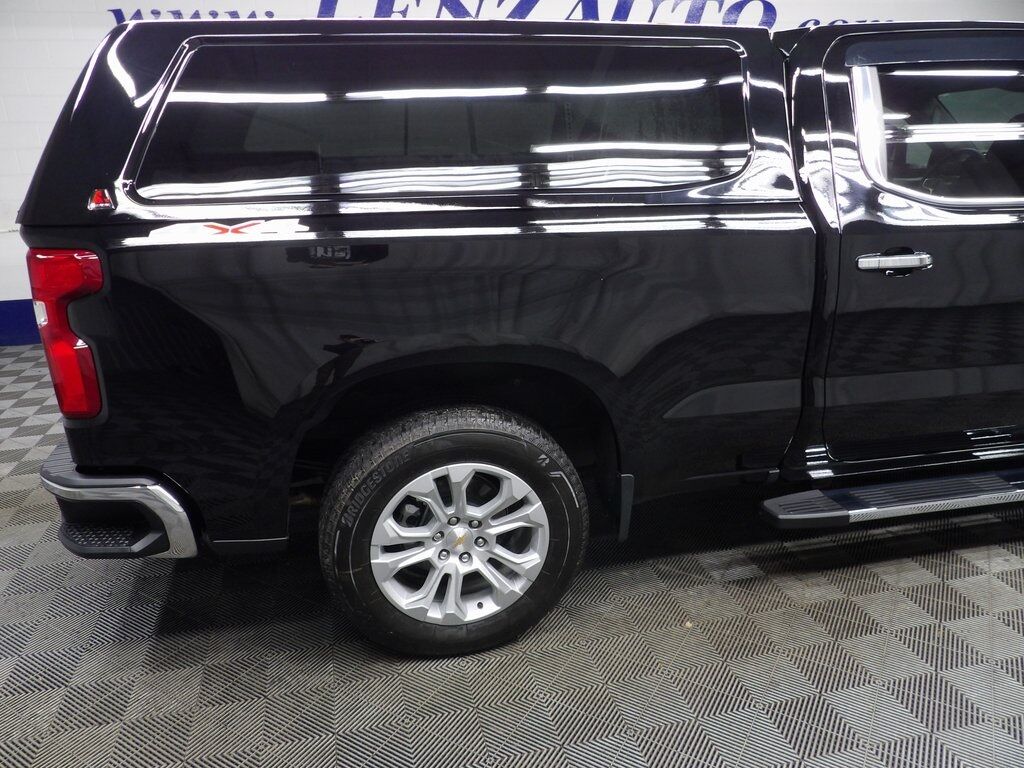2025 Chevrolet Silverado 1500 4x4 Crew Cab LTZ Fond du Lac WI