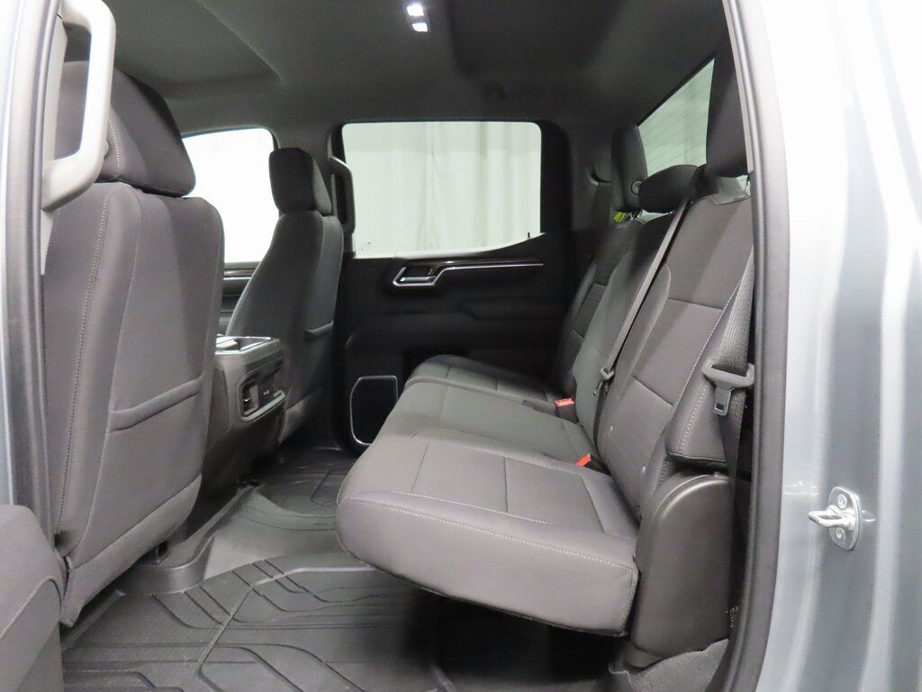 2025 Chevrolet Silverado 1500 4x4 Crew Cab RST Fond du Lac WI