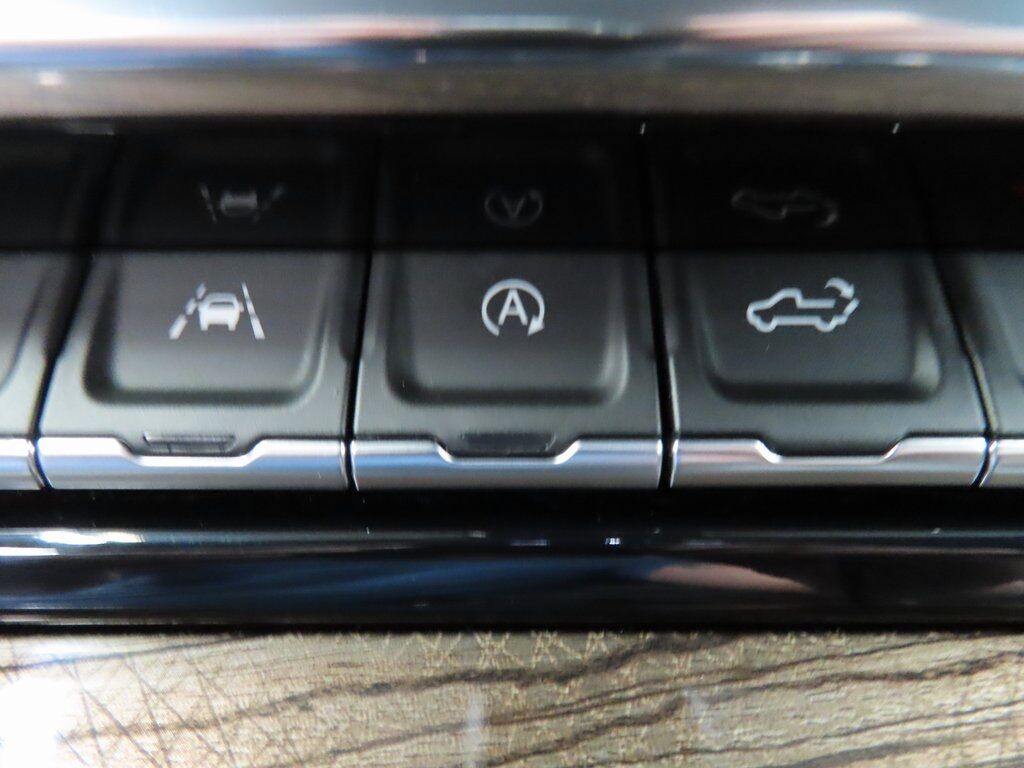 2025 Chevrolet Silverado 1500 4x4 Crew Cab RST Fond du Lac WI