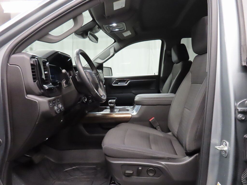 2025 Chevrolet Silverado 1500 4x4 Crew Cab RST Fond du Lac WI