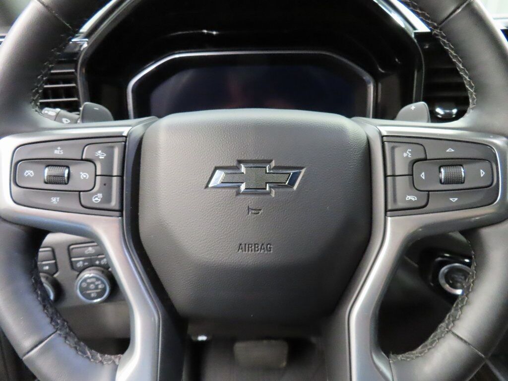 2025 Chevrolet Silverado 1500 4x4 Crew Cab RST Fond du Lac WI