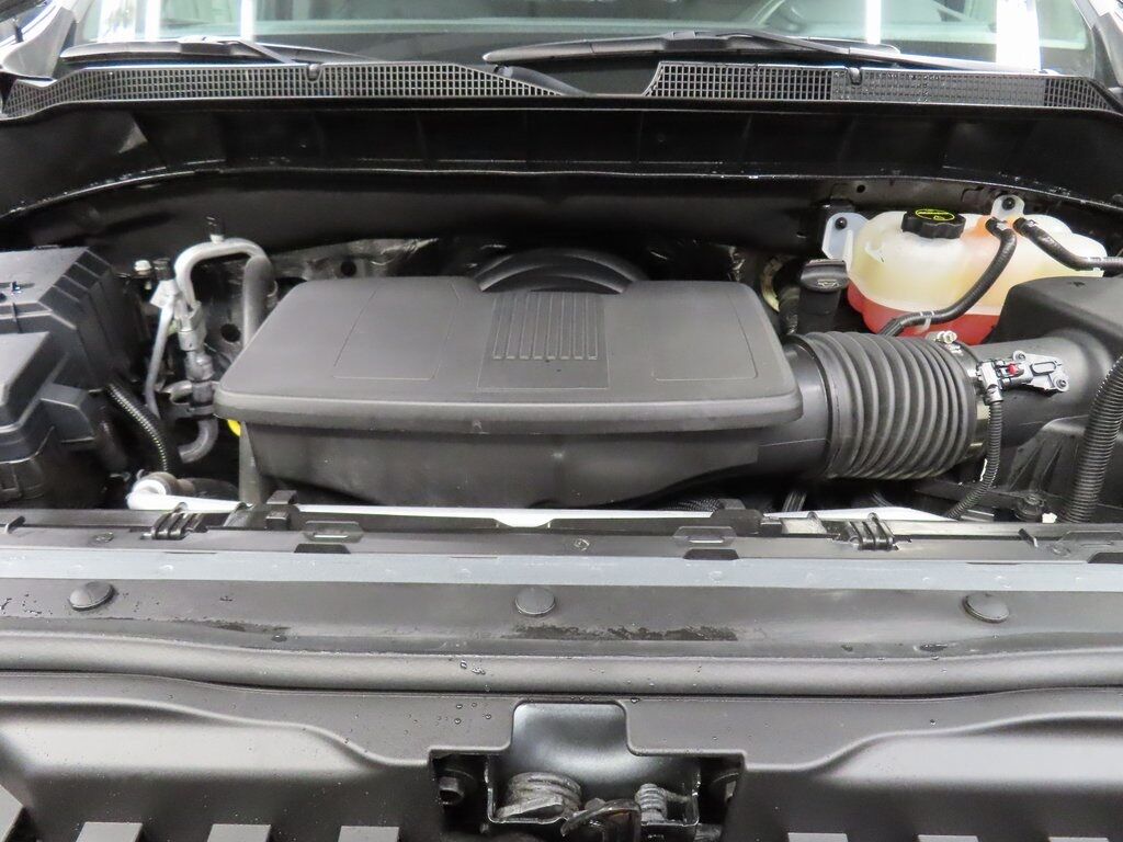 2025 Chevrolet Silverado 1500 4x4 Crew Cab RST Fond du Lac WI