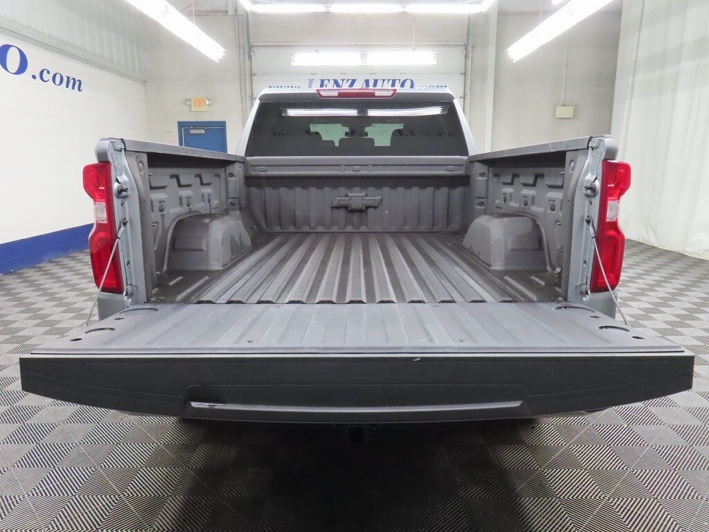 2025 Chevrolet Silverado 1500 4x4 Crew Cab RST Fond du Lac WI