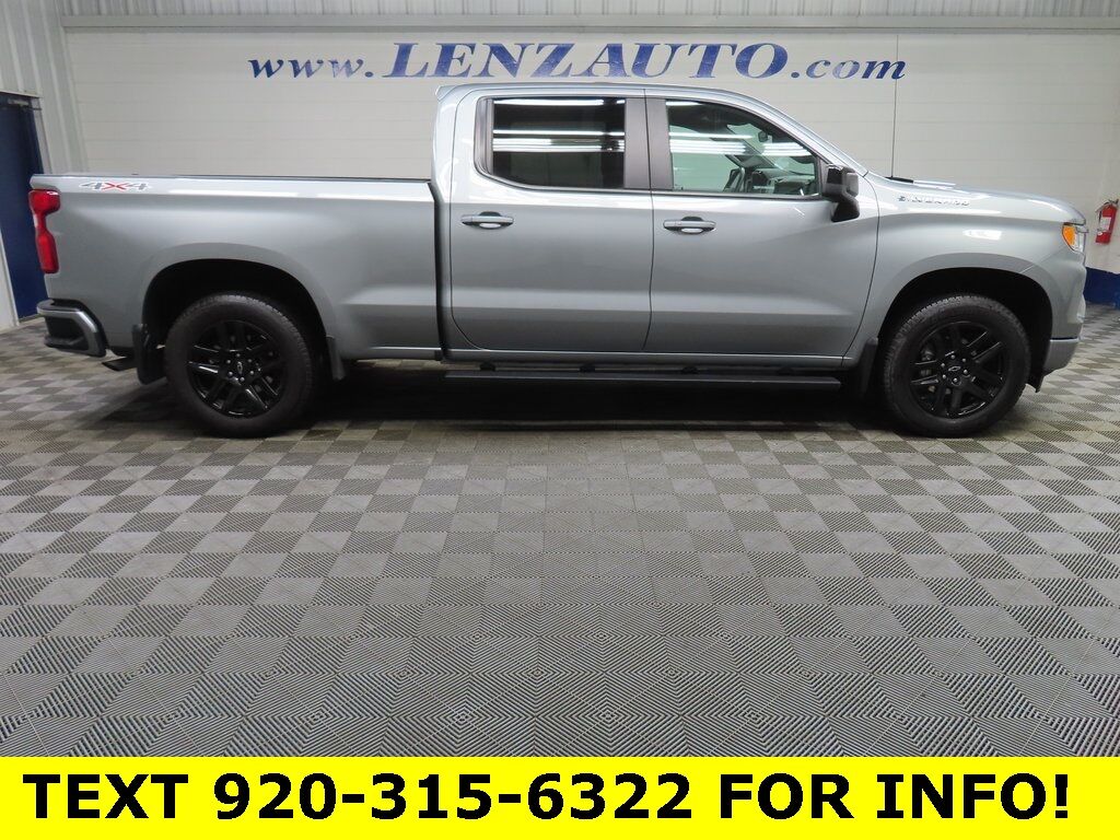 2025 Chevrolet Silverado 1500 4x4 Crew Cab RST Fond du Lac WI