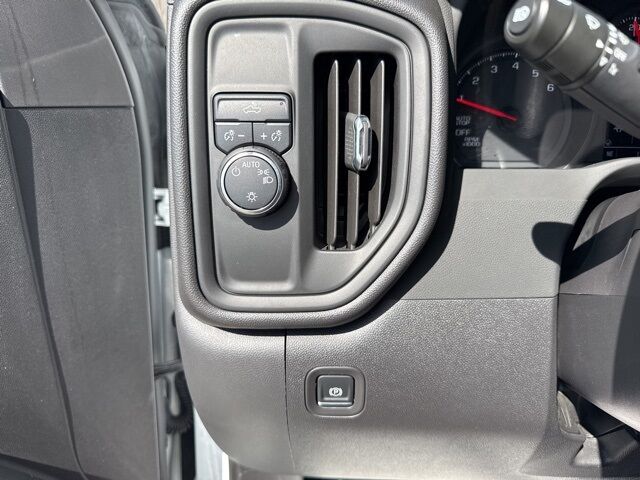 2025 Chevrolet Silverado 1500 Custom  TX