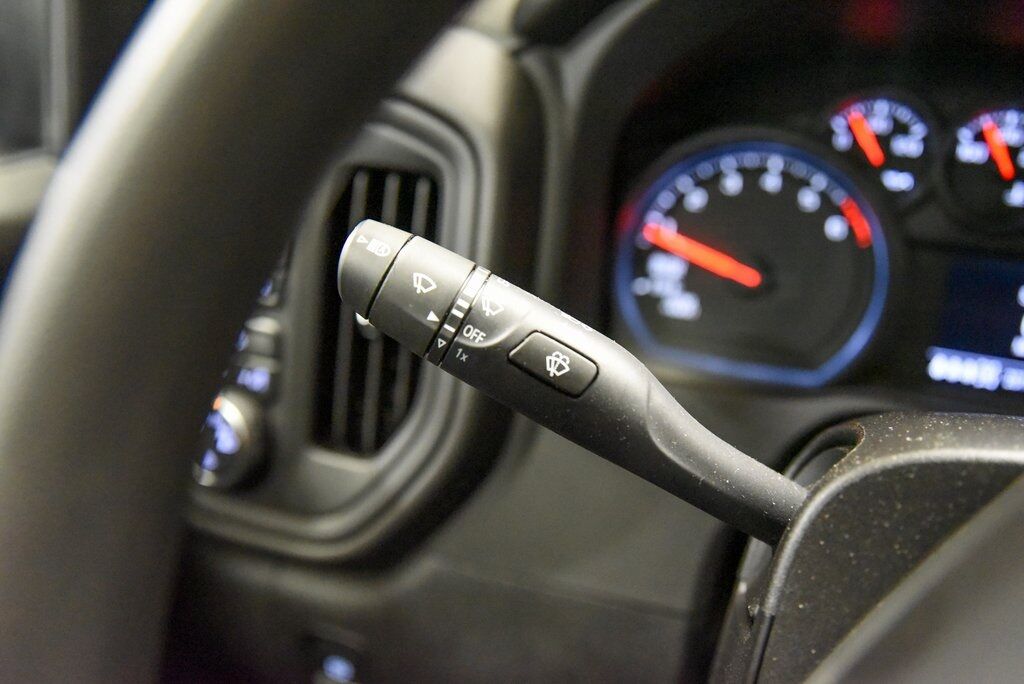 2025 Chevrolet Silverado 1500 Custom Akron