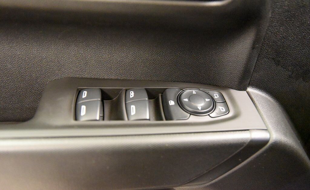 2025 Chevrolet Silverado 1500 Custom Akron