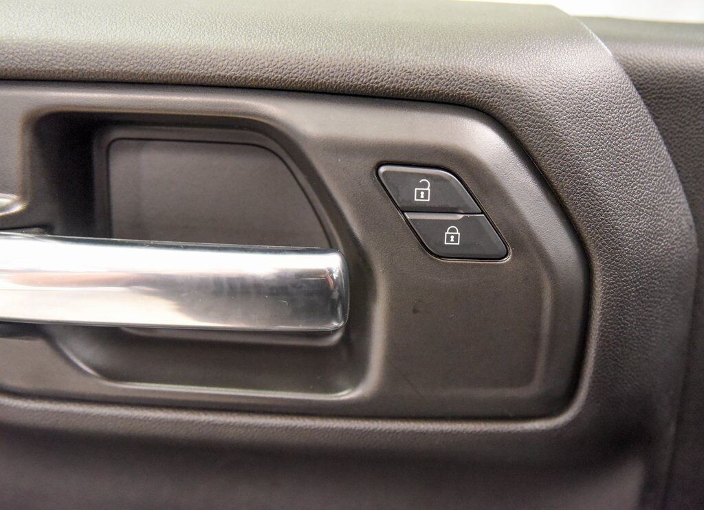 2025 Chevrolet Silverado 1500 Custom Akron