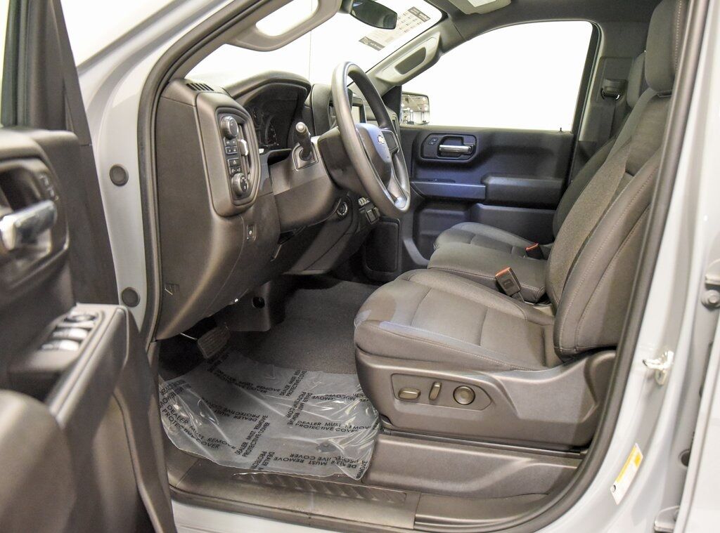 2025 Chevrolet Silverado 1500 Custom Akron