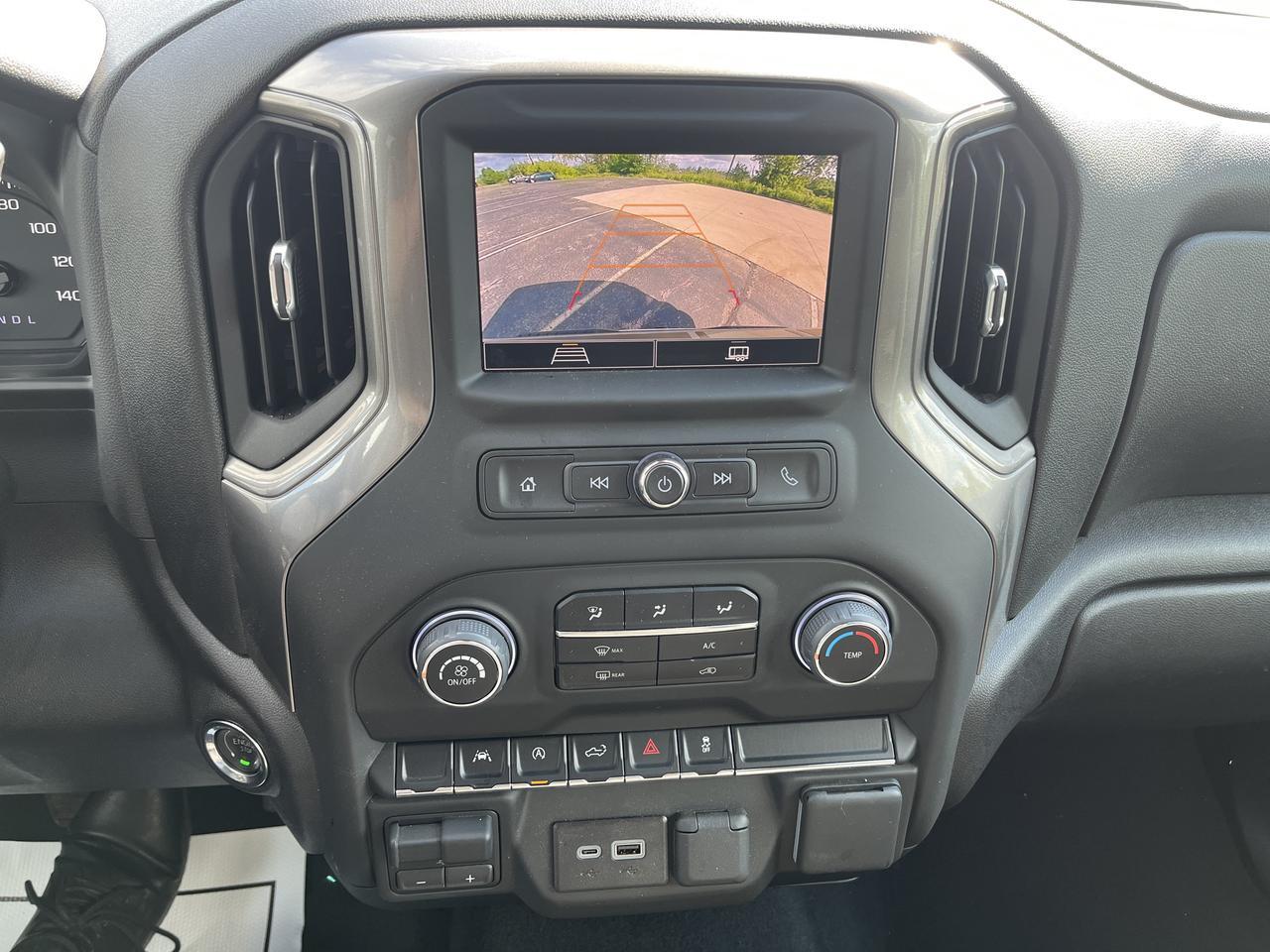 2025 Chevrolet Silverado 1500 Custom Crew Cab 4WD RallyEdition w/20s AllTerrainTires Spray-OnBedliner Saukville WI