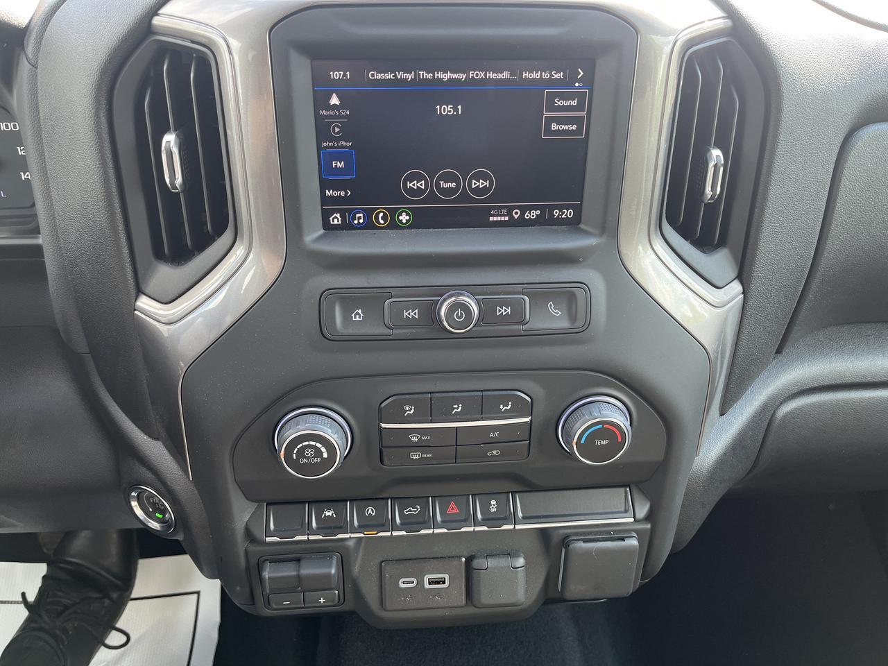 2025 Chevrolet Silverado 1500 Custom Crew Cab 4WD RallyEdition w/20s AllTerrainTires Spray-OnBedliner Saukville WI