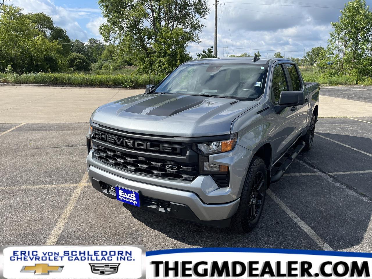 2025 Chevrolet Silverado 1500 Custom Crew Cab 4WD RallyEdition w/20s AllTerrainTires Spray-OnBedliner