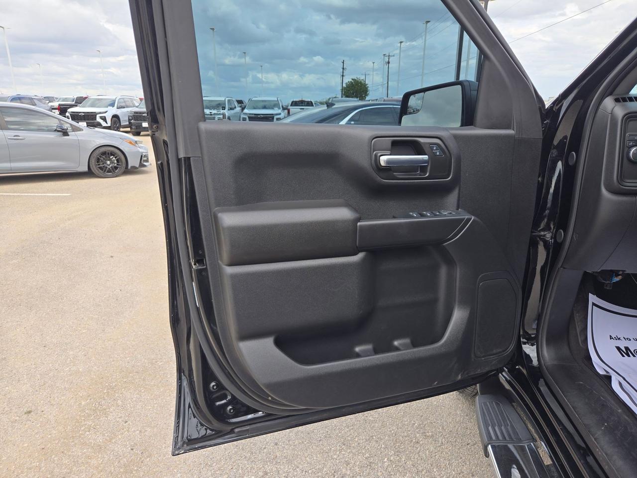 2025 Chevrolet Silverado 1500 Custom Castroville TX