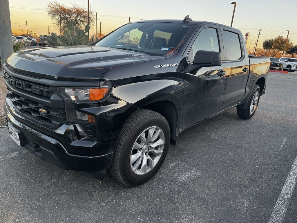 2025 Chevrolet Silverado 1500 Custom